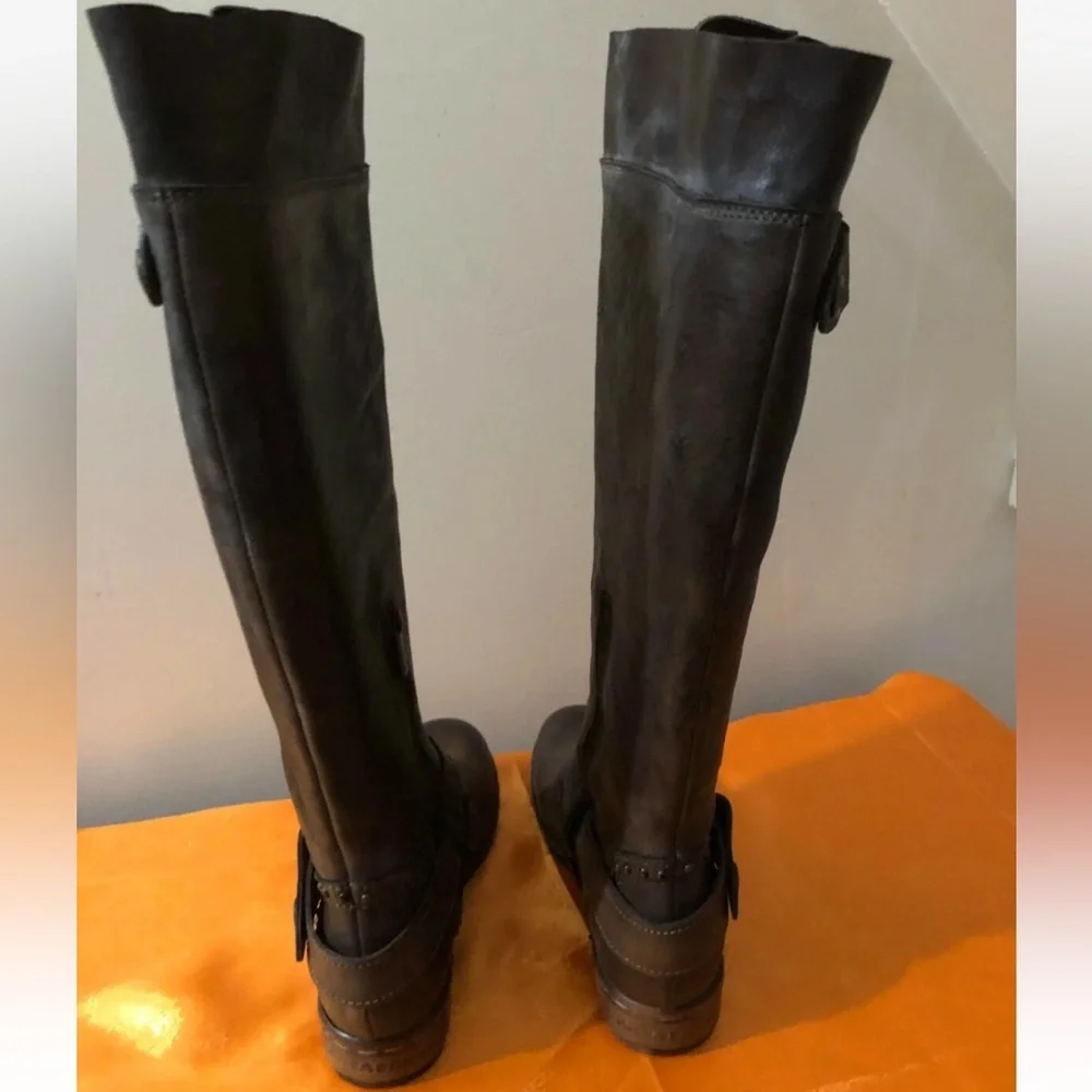 Area Forte 5266 knee-high boots featuring distressed brown leather 7.5/38